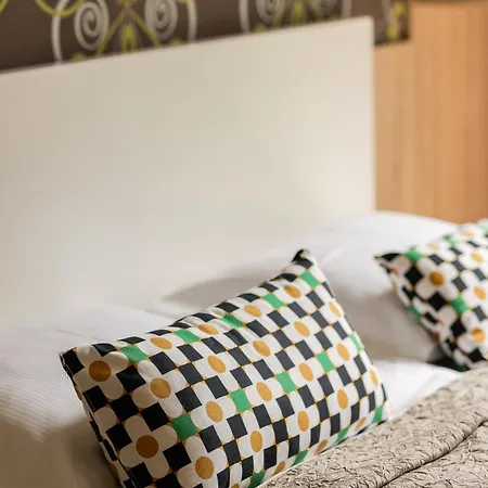 Apartment Beautiful With Spacious Terrace By Renters